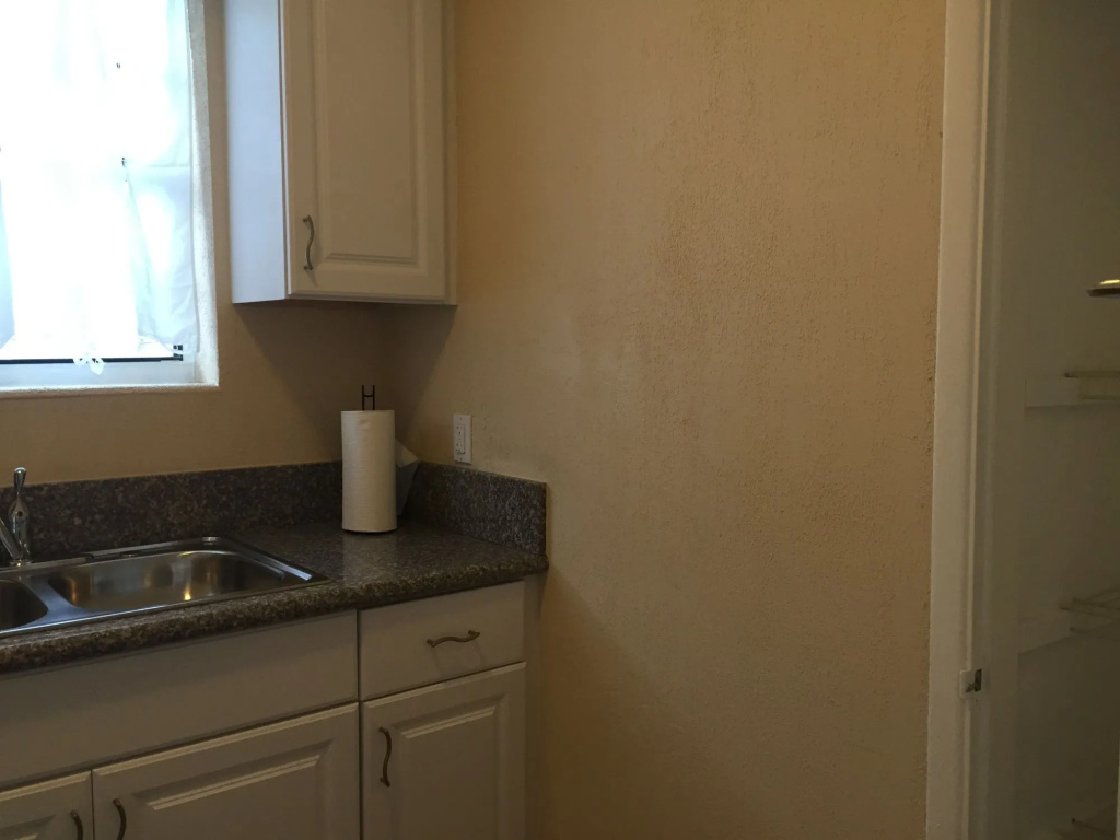 Silver Spray Motel