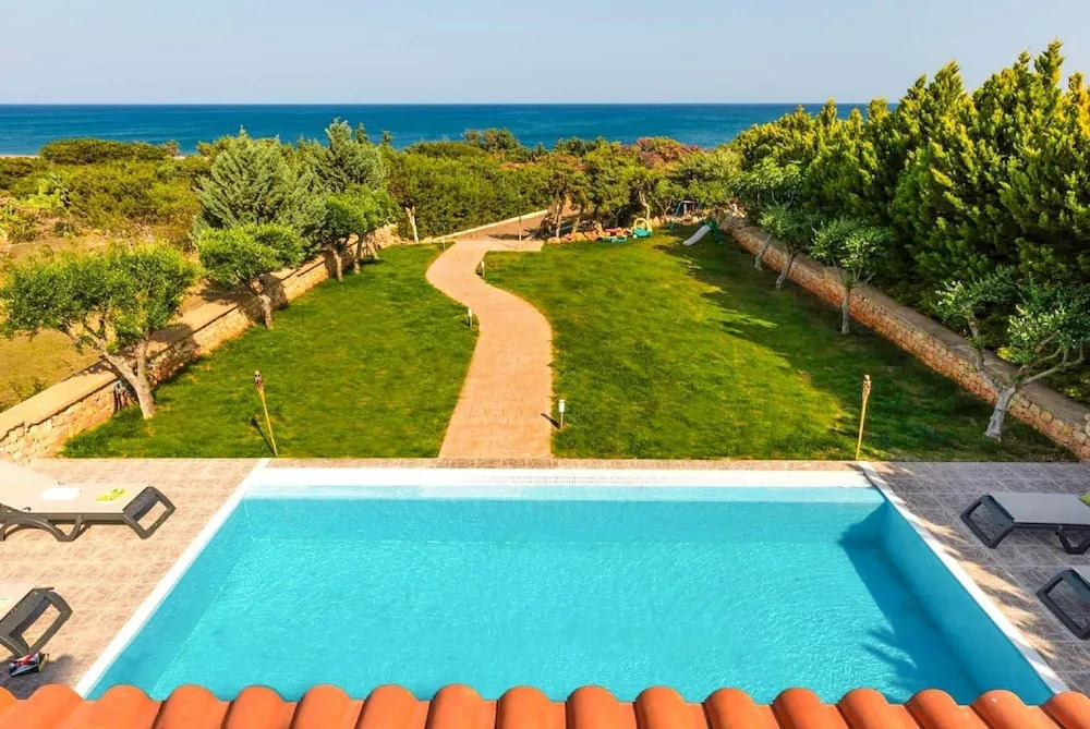 Villa Mediterranean Blue