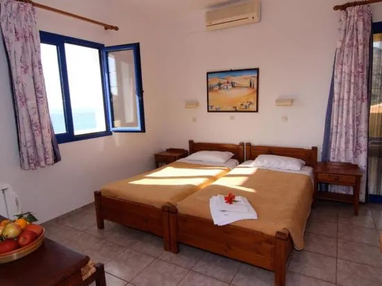 Voukelari Rooms