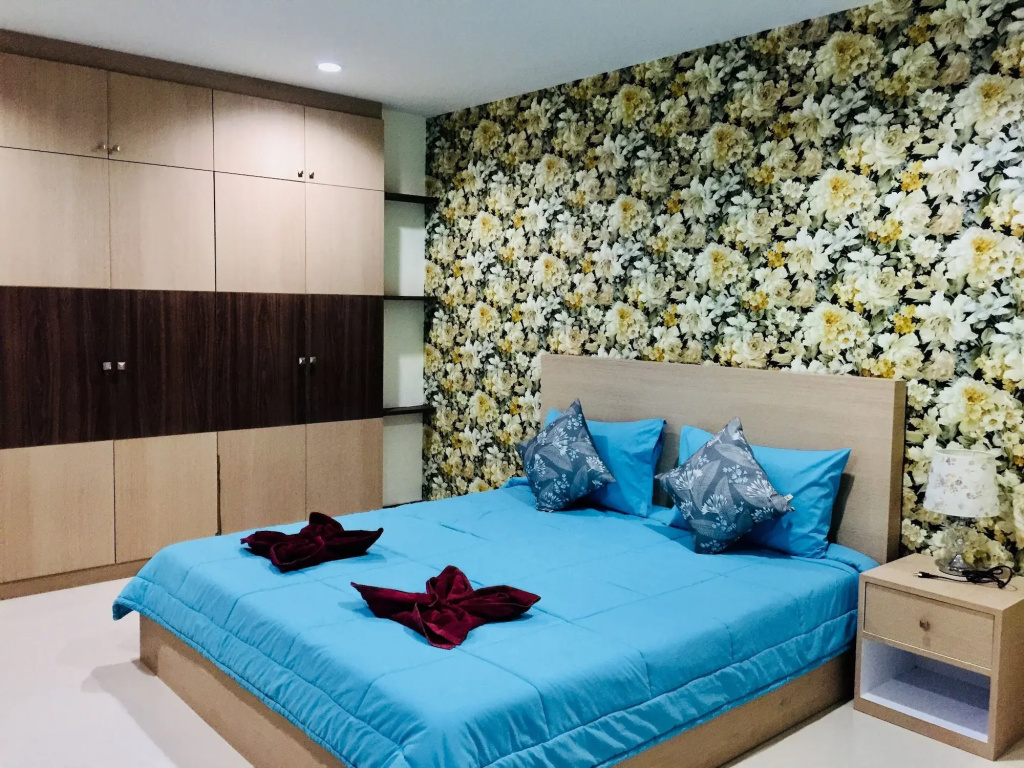 Thani Residence