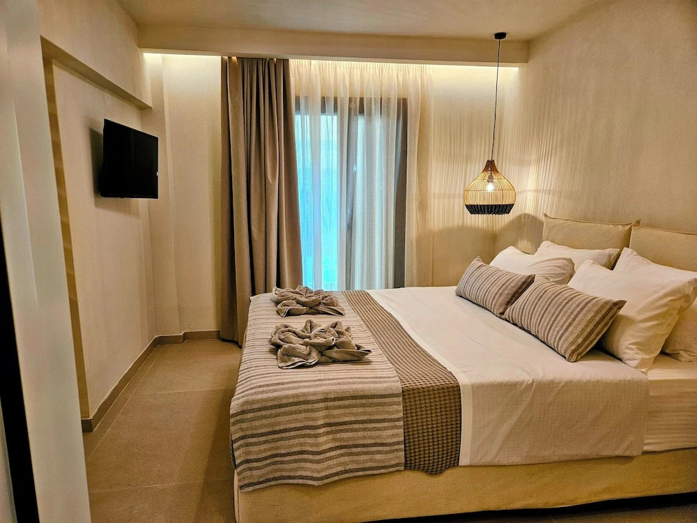 Villa Karina - Near Achladies Beach