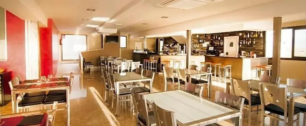 Hostal  Catedritos Ibéricos A-5 KM 154