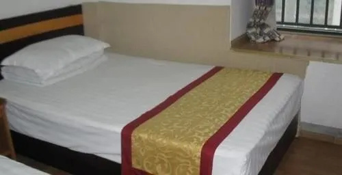 Chengdu Deyuan Apartment