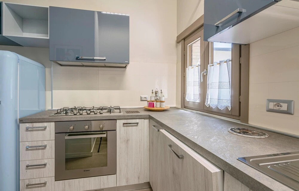2 Bedroom Awesome Home In Orte