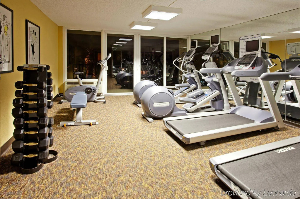 Cirque St Armands Beachside