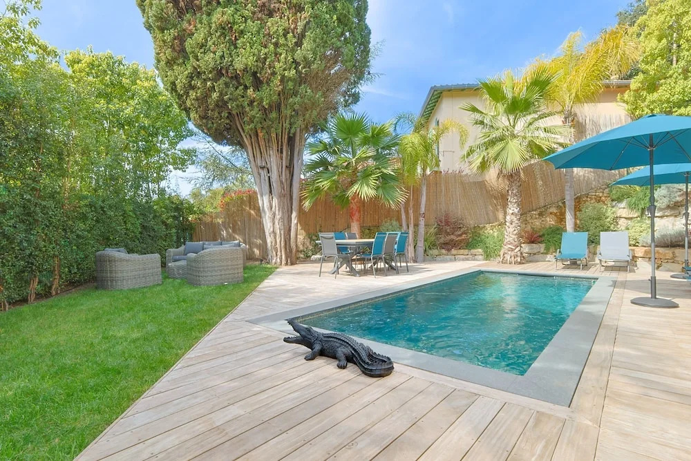 Villa Deva - 5 Bedrooms - Heated Pool
