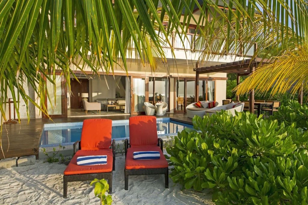 Summer Island Maldives
