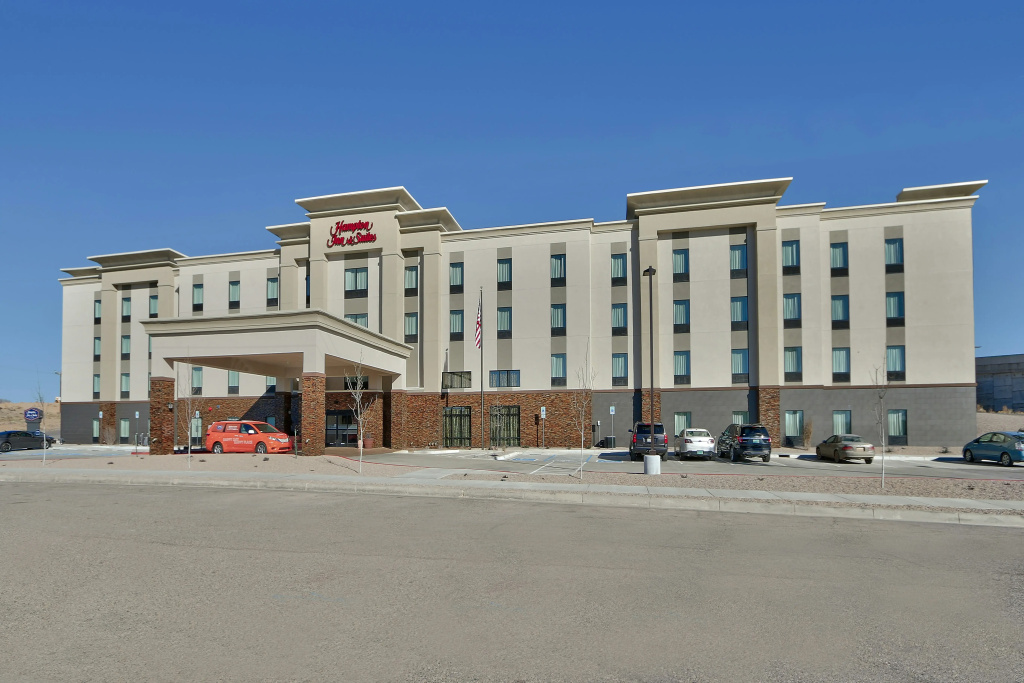 Hampton Inn & Suites Albuquerque Airport