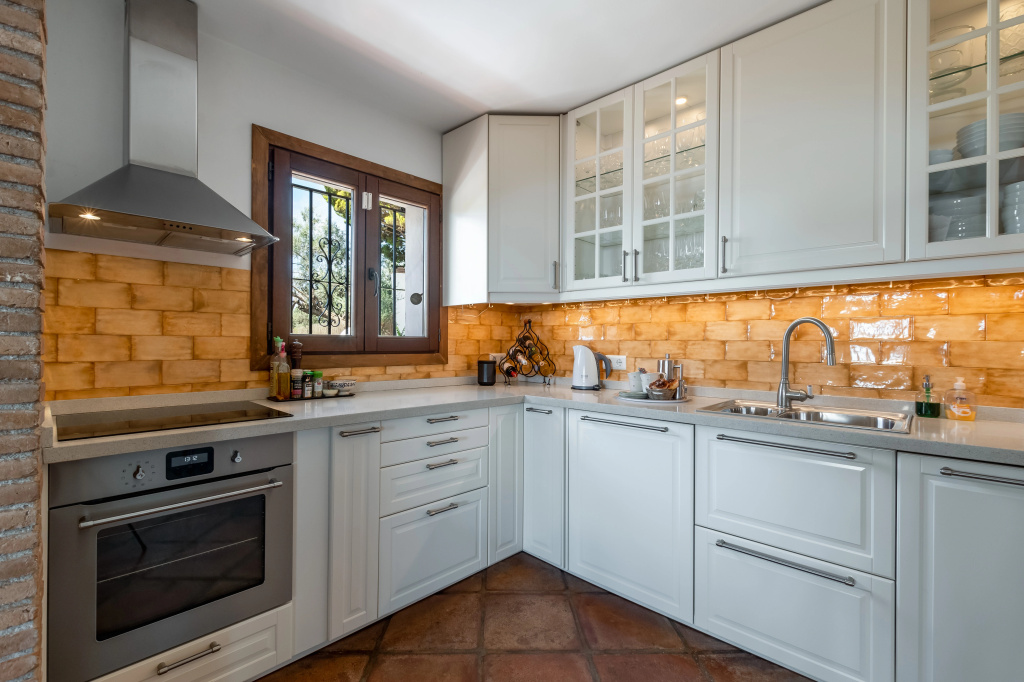las palmeras stuning rural 3 bedroom property wiith perfectly maintained gardens  and private pool