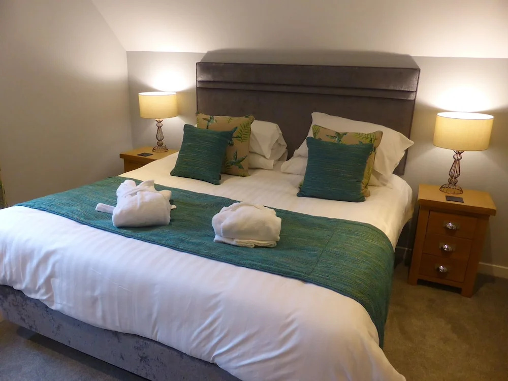 Lord Galloway 37 With Hot Tub, Newton Stewart