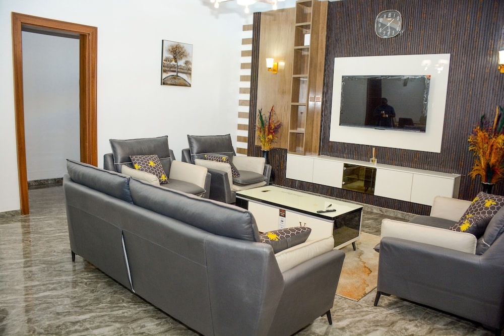 Captivating 2-bedroom Apartment in Kaduna City