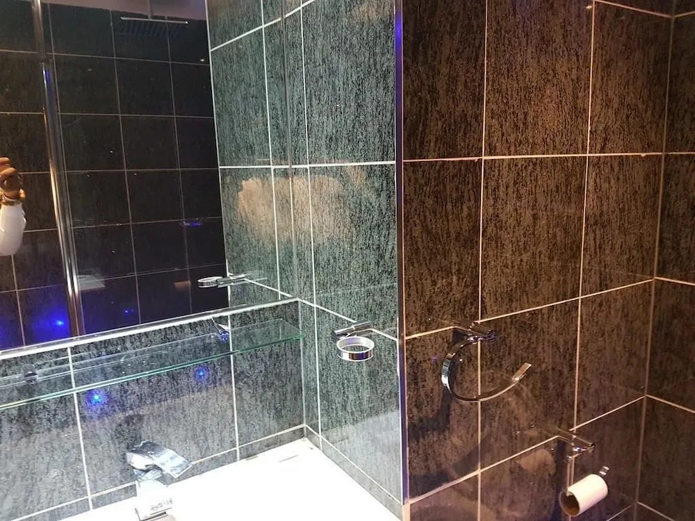 Check Inn Hotel Abuja