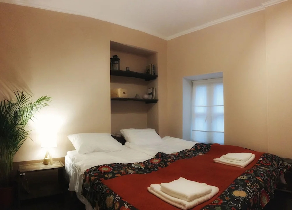 Hygge Cafe & Hotel