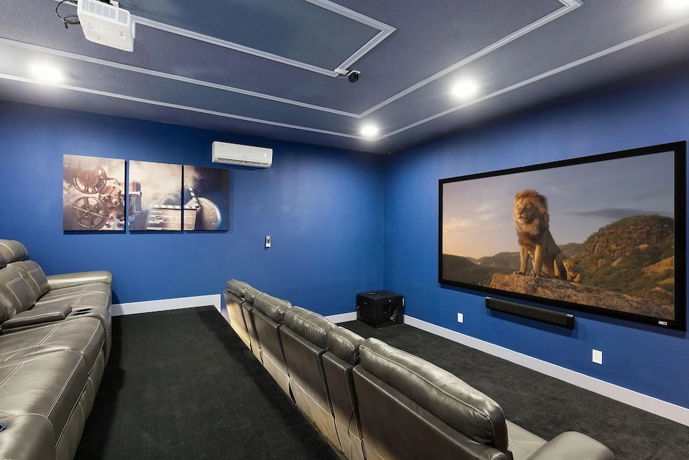 St016v: 10 Bed, Treehouse, Harry Potter