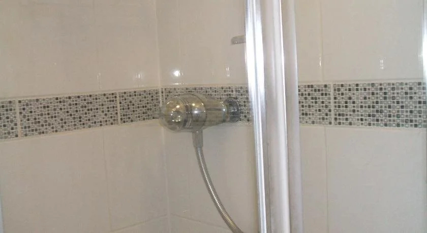 No 10 Treverbyn Road B & B
