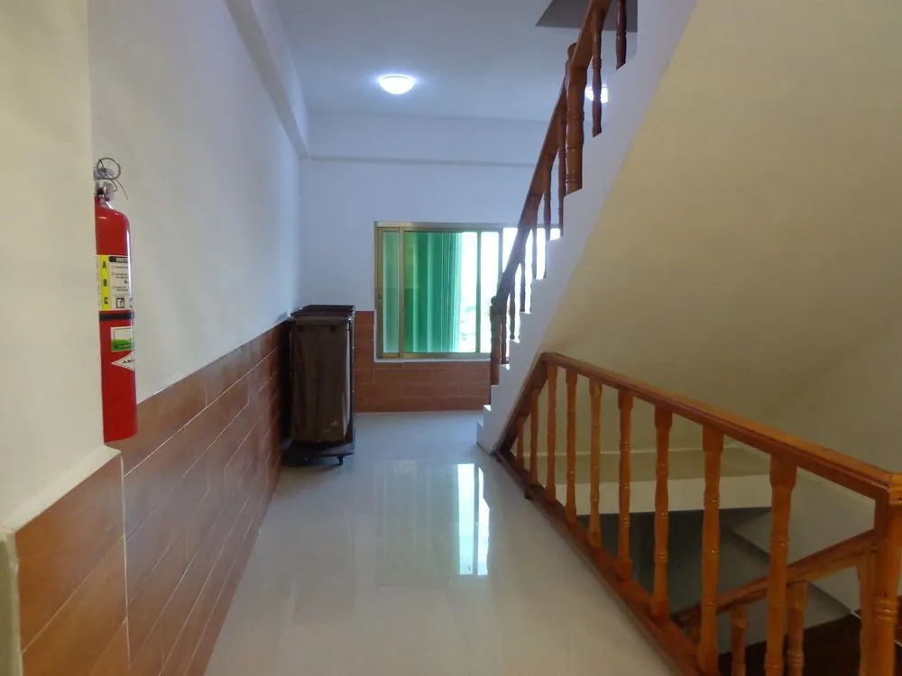 Enjoy Hotel