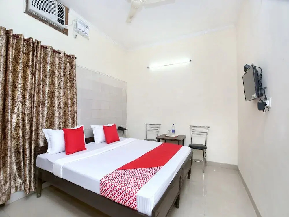 Satyam Home Stay By OYO Rooms