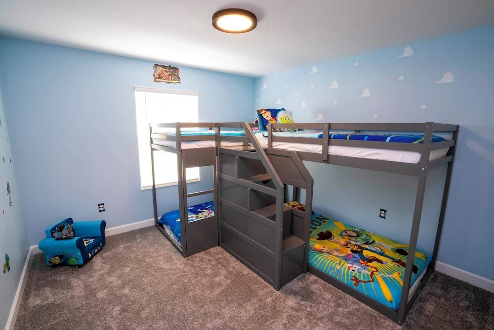 Gorgeous 4 Bd w Pool Storey Lake Resort 2653