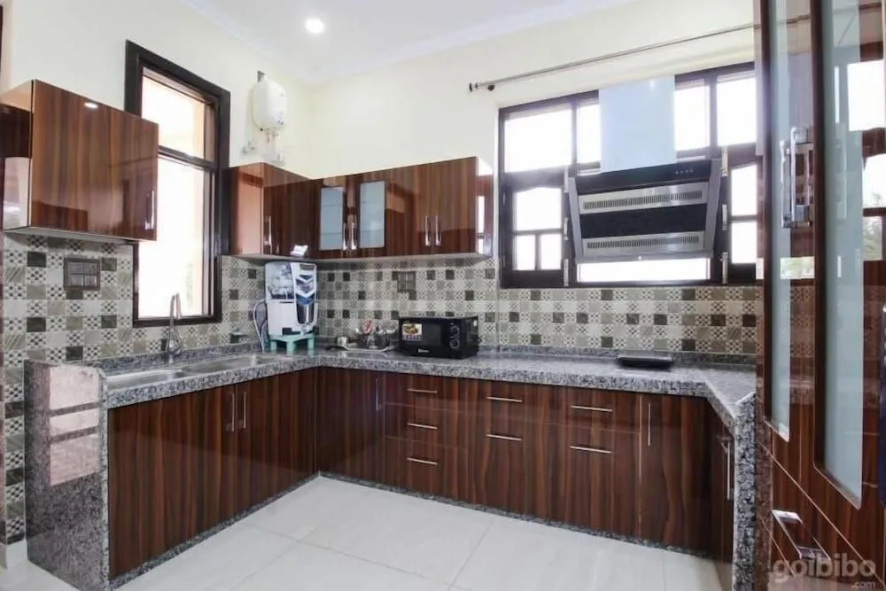 Touristen Holiday Home A luxury Villa