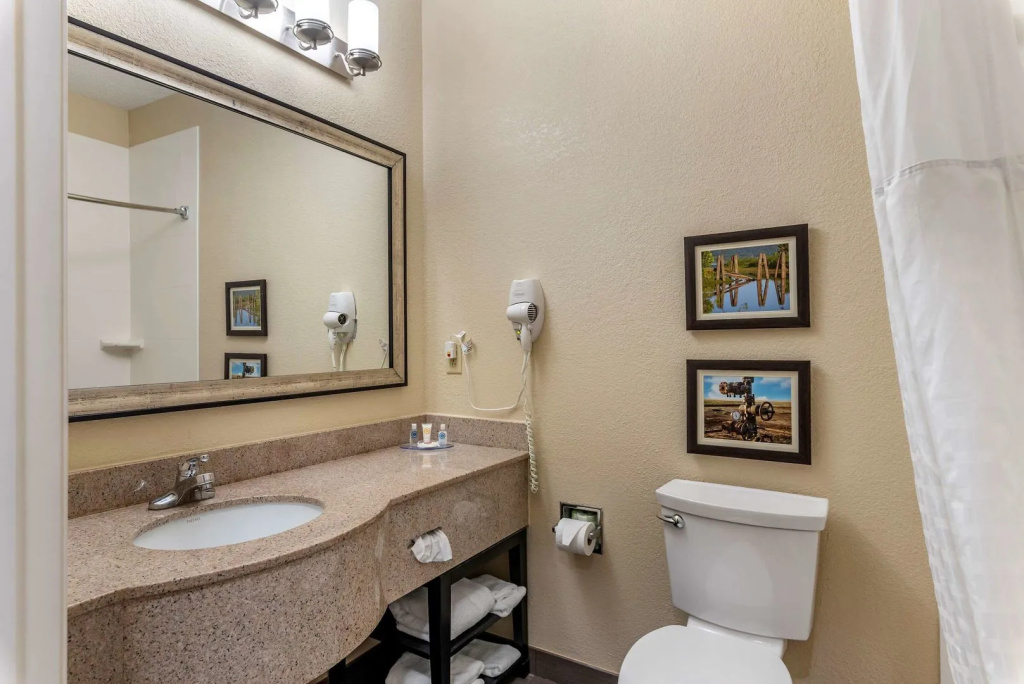 Comfort Inn & Suites El Dorado