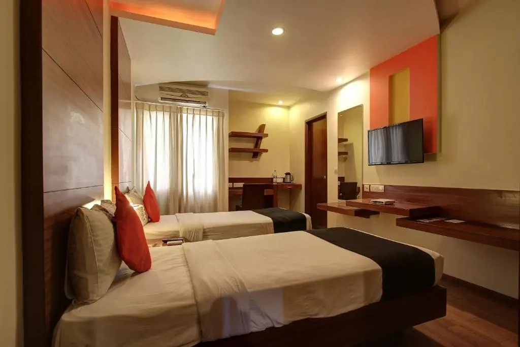 Capital O Hotel Pemachen