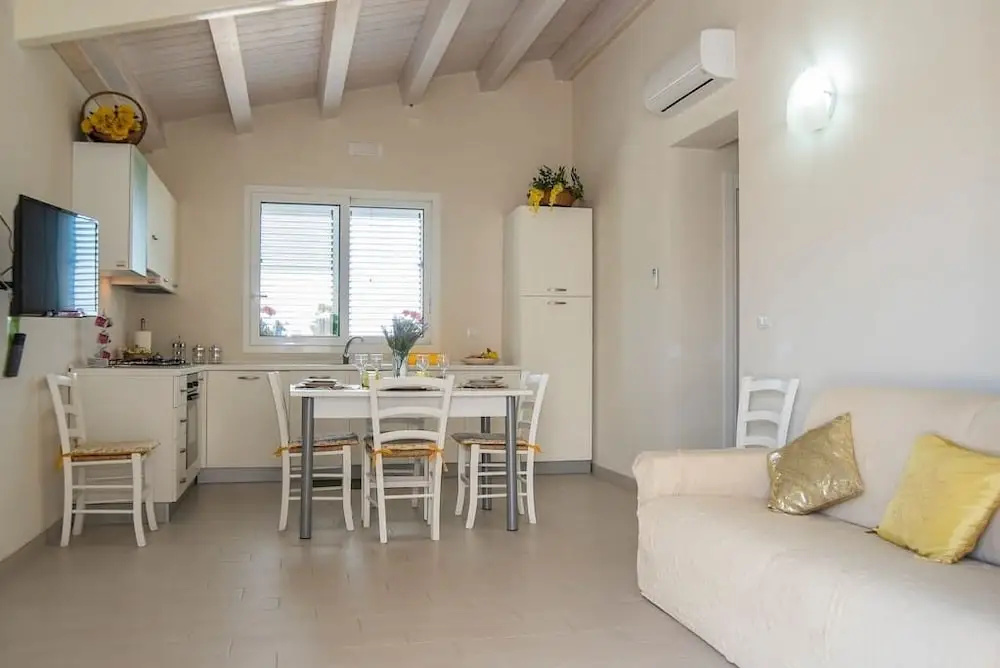 Holiday Villa White