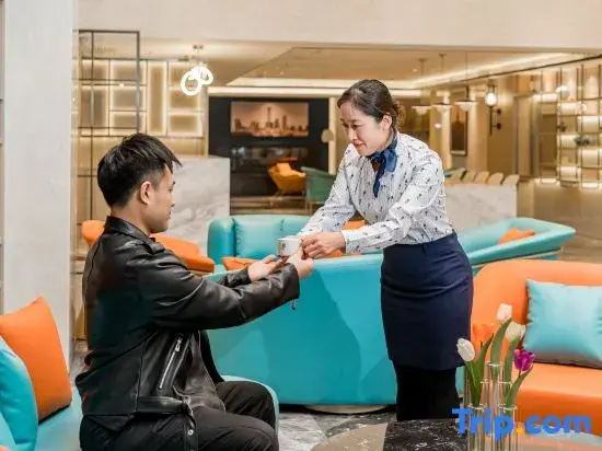 Country Inn & Suites by Radisson Hotel (Shenyang Station Taiyuan Street Zhongshan Square)
