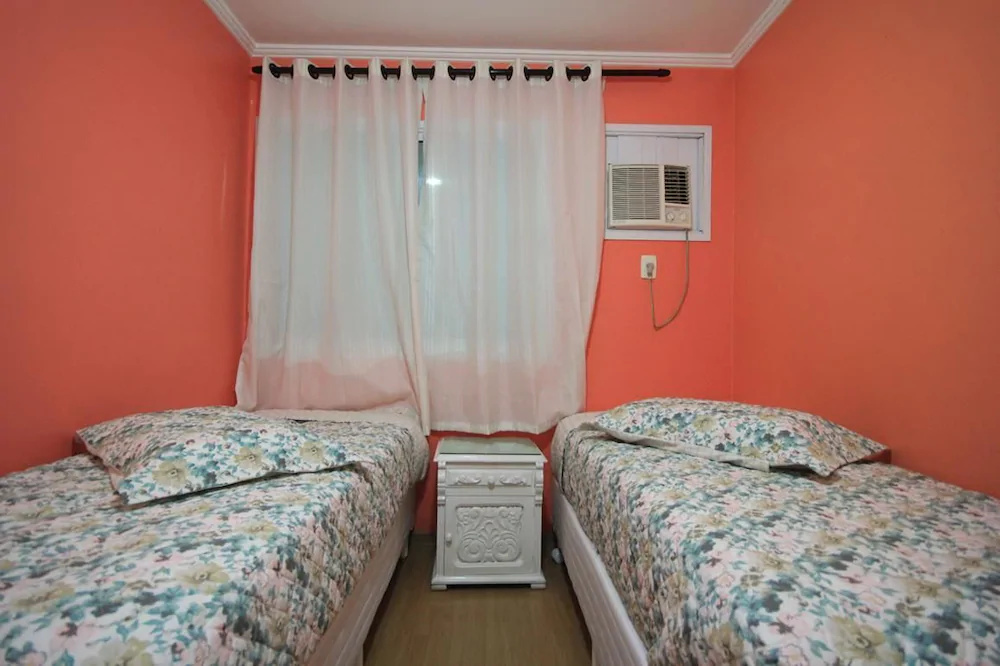 GoHouse Alfredo 203