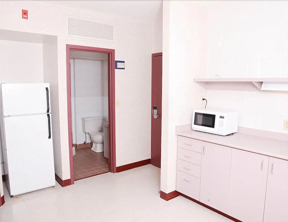 Residence & Conference Centre - Welland