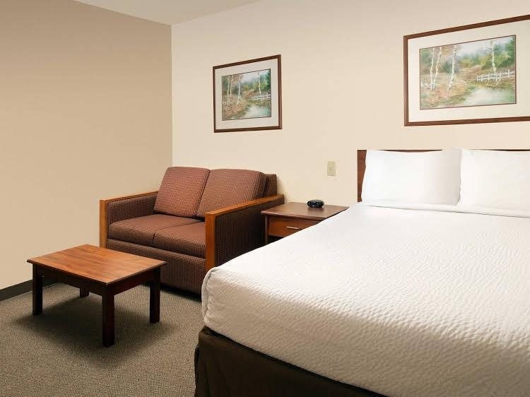 WoodSpring Suites Jacksonville Southeast