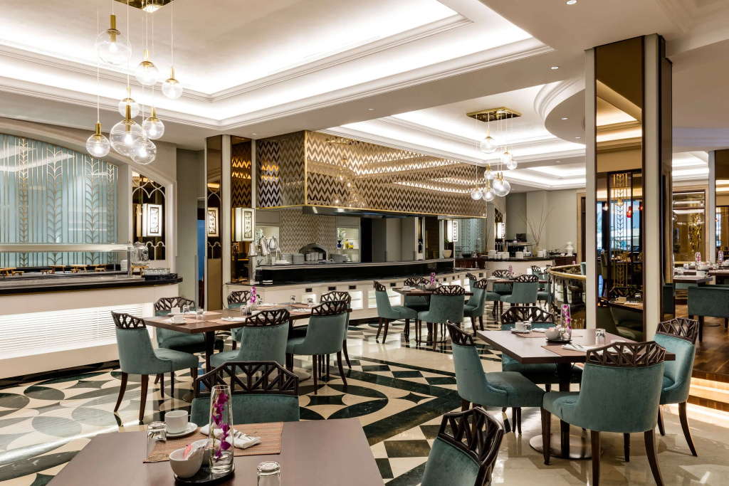 The Diplomat Radisson Blu Hotel Residence & Spa