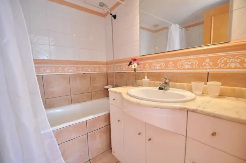 Apartamento Residencial Para 5 Personas en Cambrils