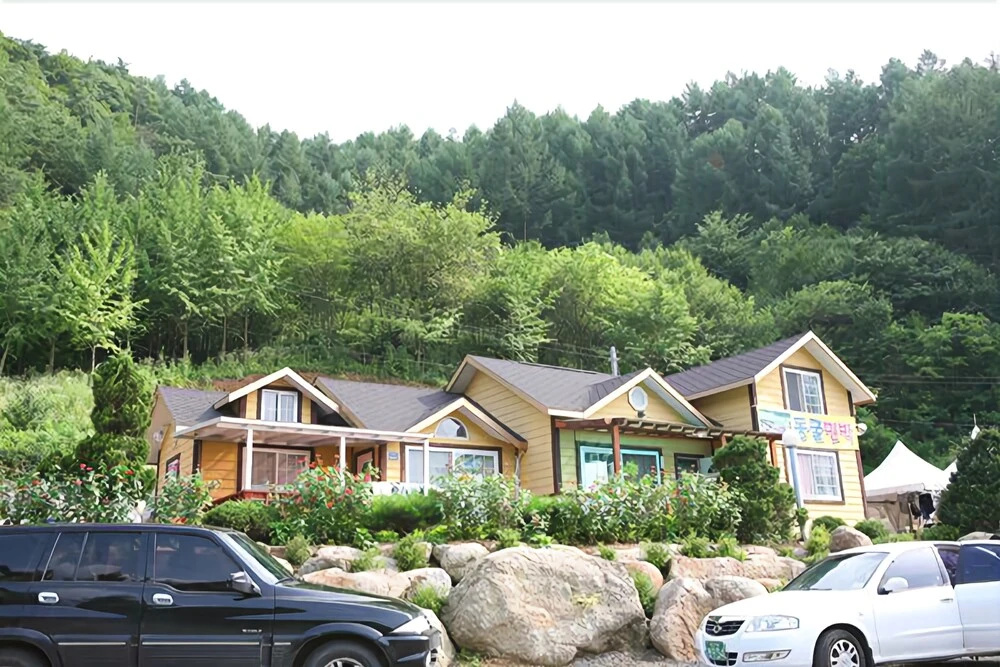 Danyang Gagok Cave Pension