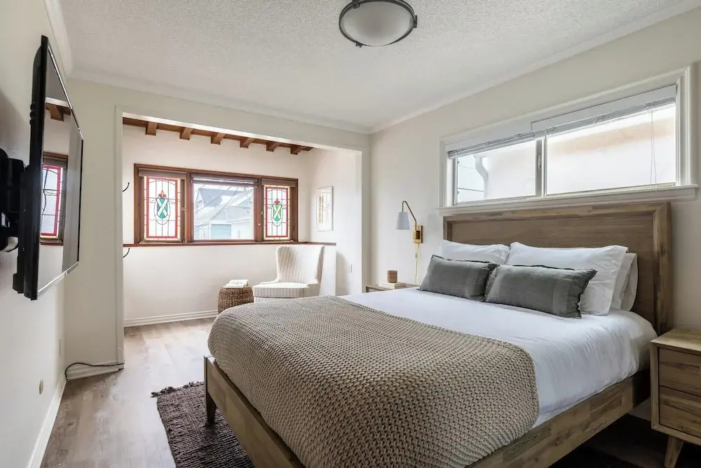 Bay View Buyout A by Avantstay Mission Beach Home on the Sand Sleeps 20