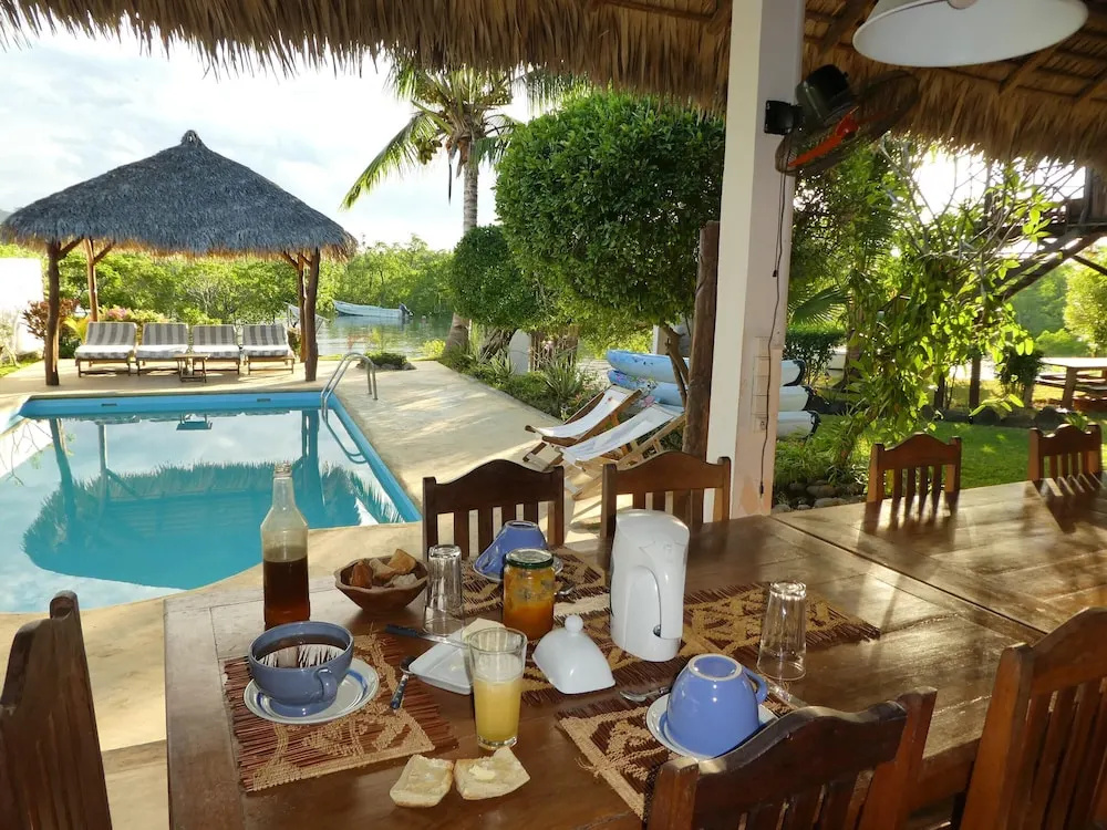 Bungalow With 2 Bedrooms in Andilana, With Wonderful sea View, Shared Pool and Enclosed Garden