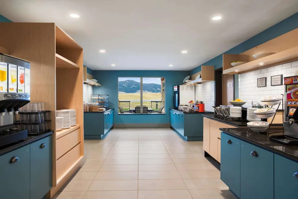 Country Inn & Suites by Radisson, Bozeman, MT
