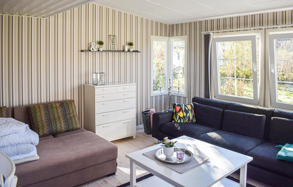 1 Bedroom Lovely Home In Huskvarna