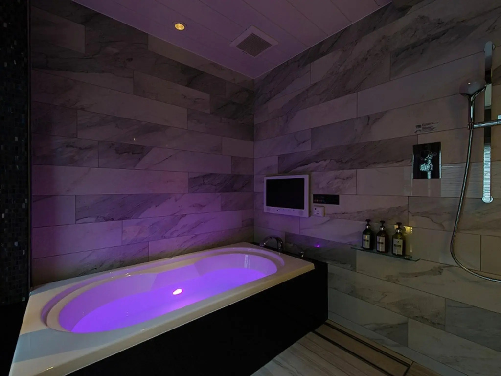 HOTEL GLANZ CASCATA