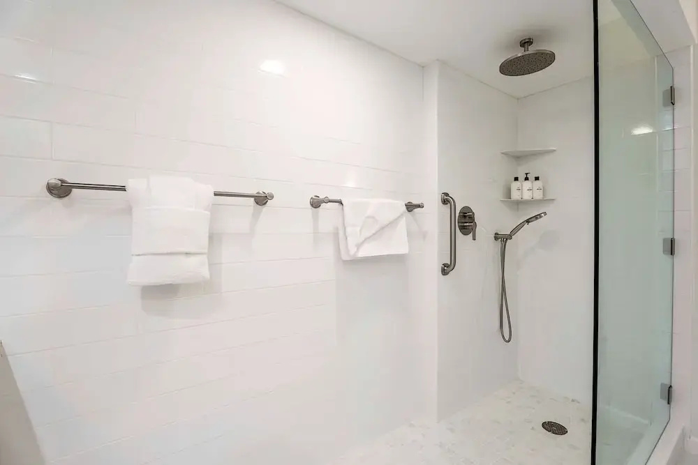 Top Floor Rental - Ocean Views - Vrkcv