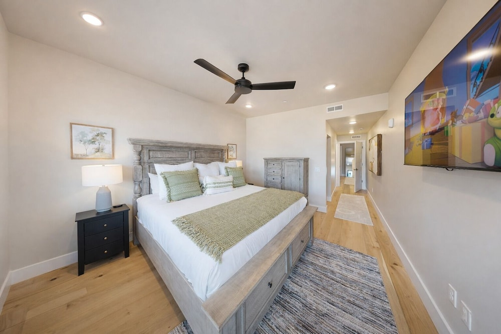 Pet Friendly! Winstons Lodge At Helling 203 3 Bedroom Condo