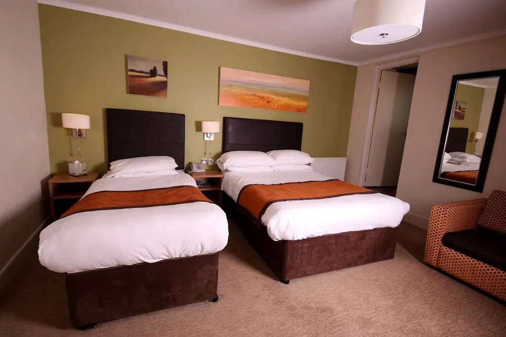 Thomas Arms Hotel