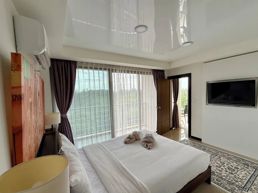 MBC Mai Khao Beach Condotel LUXURY APARTMENTs
