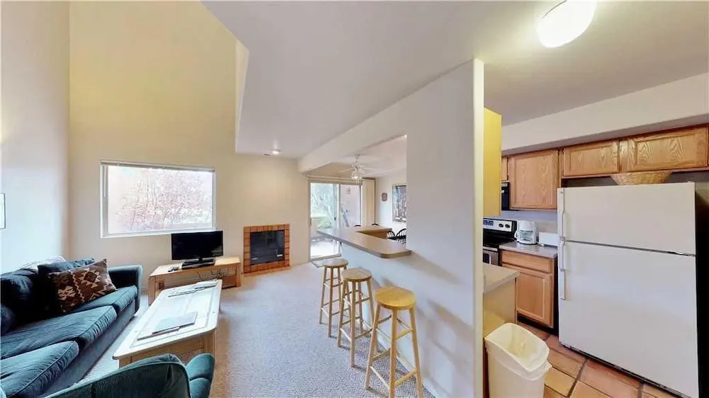 Adobe Dreams  3292 - 2 Br Condo