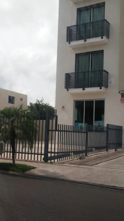 Furnished apartment in a class A area, with new and modern furniture