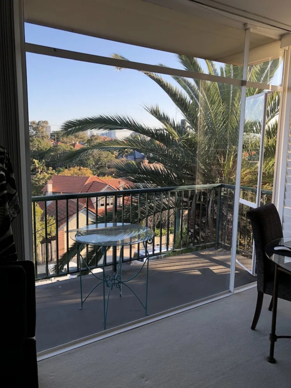 North Sydney Art Bed & Breakfast