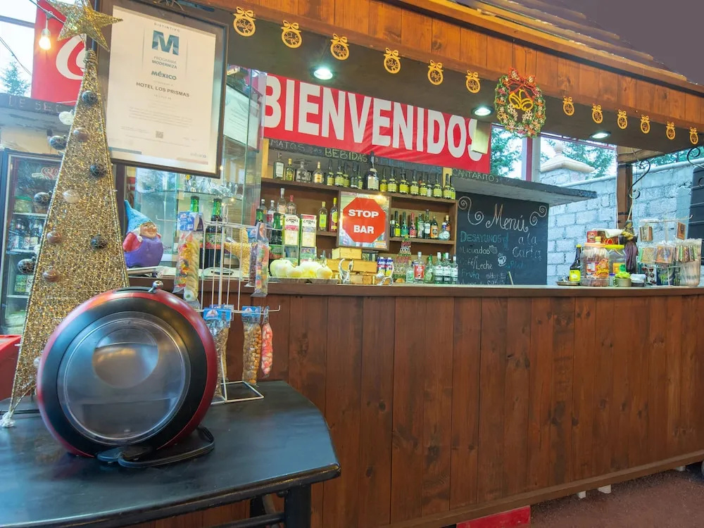 OYO Hotel Los Prismas
