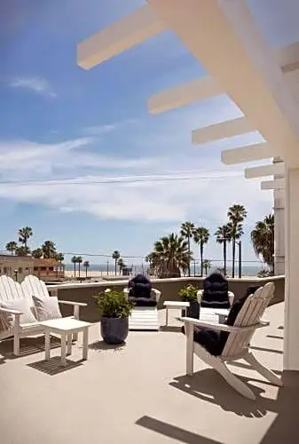 Gjelina Hotel