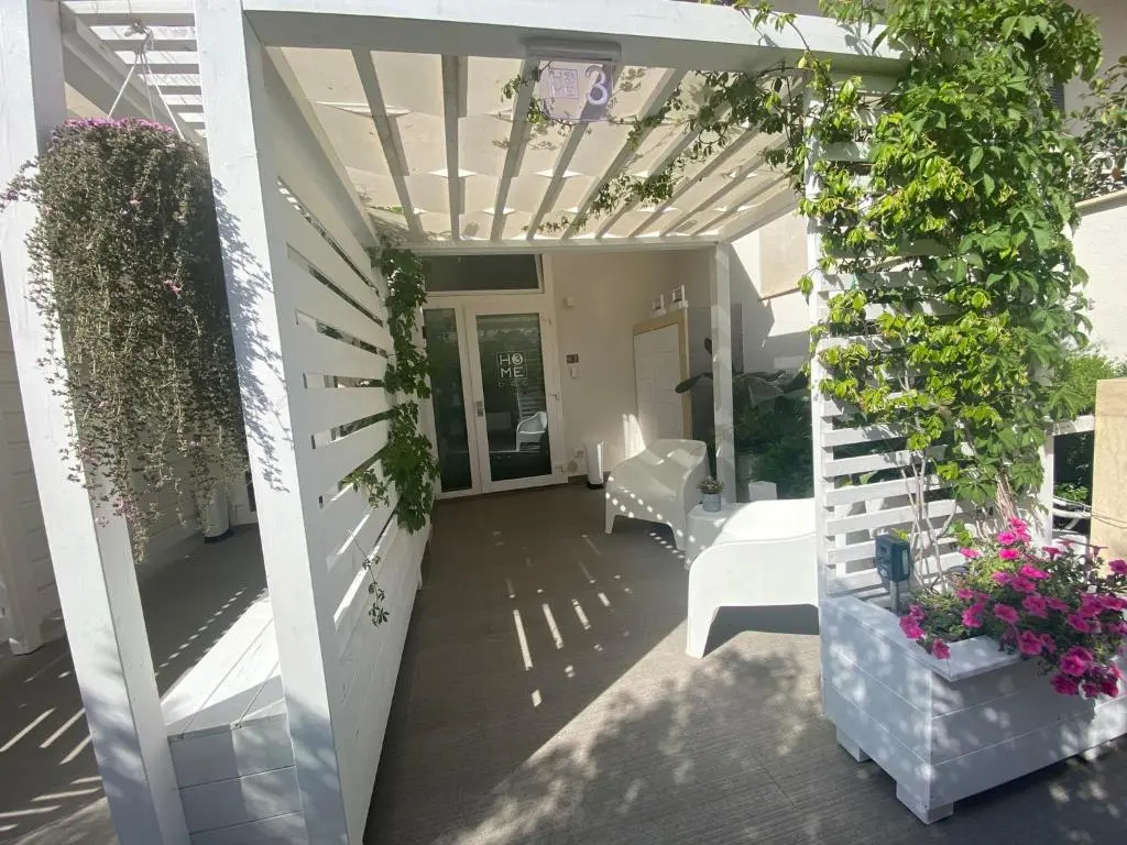 HOME 3 BED Aparthotel