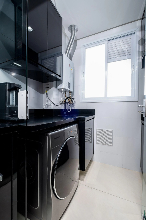 Moderno E Amplo Apto C/ Suite Em Jurere Rvo201
