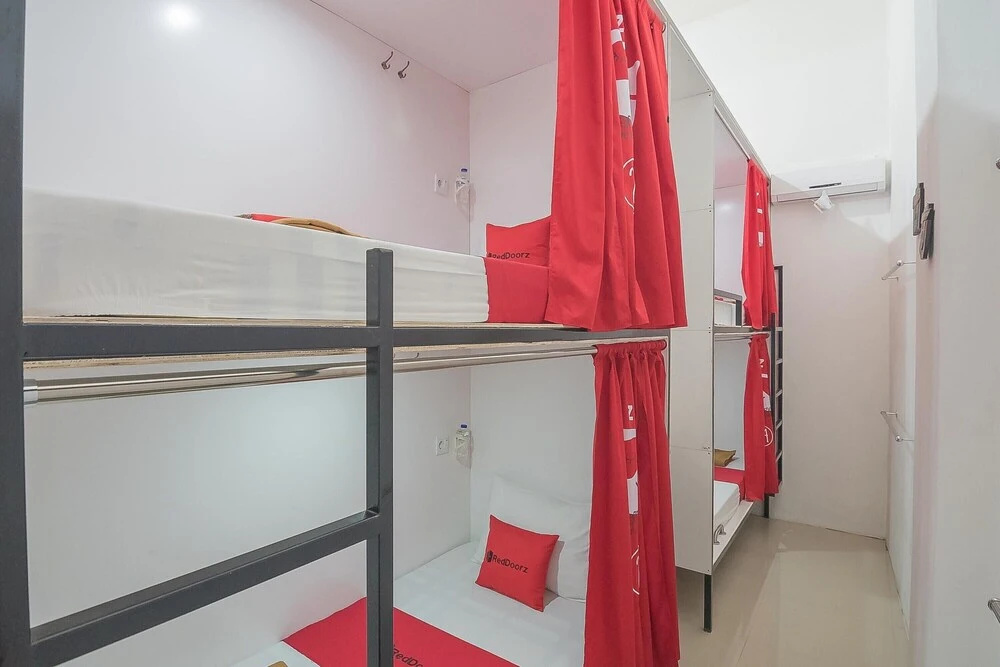 Reddoorz Hostel Near Mall Boxies 123
